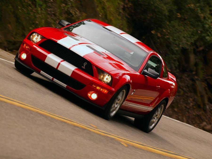  Shelby GT500 2005 года  (фото 17 из 30)